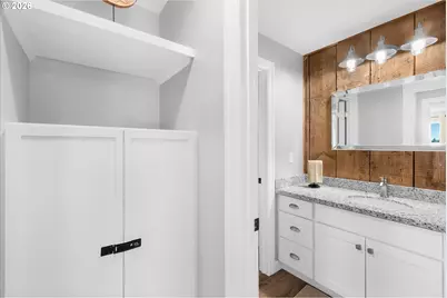 809 Jq Adams St, Oregon City, OR 97045 - Photo 19