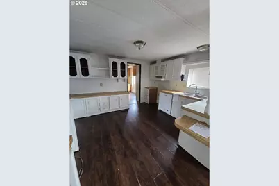 317 Applegate Ave, Drain, OR 97435 - Photo 17