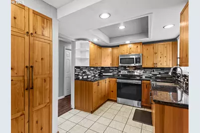 12910 NE 31st St, Vancouver, WA 98682 - Photo 15