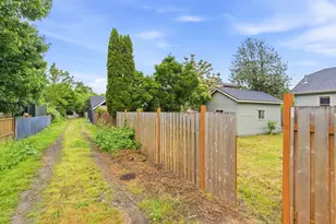 1584 N Prescott St, Portland, OR 97217 - Photo 47