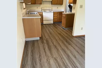 59227 Westshire Ln, Saint Helens, OR 97051 - Photo 13