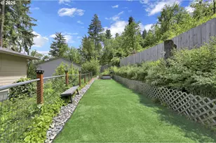 77 Bangle Ct, Cottage Grove, OR 97424 - Photo 35