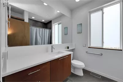 77 Bangle Ct, Cottage Grove, OR 97424 - Photo 15