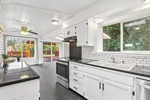 7017 NE 2nd Ave, Vancouver, WA 98665 - Photo 11