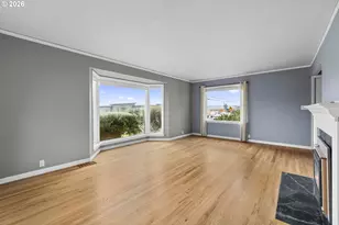 2412 E 6th St, Vancouver, WA 98661 - Photo 9