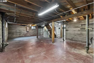 2412 E 6th St, Vancouver, WA 98661 - Photo 33