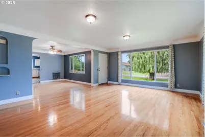 21841 SE Grand Island Loop, Dayton, OR 97114 - Photo 3