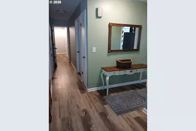 309 S Hazel St, Brookings, OR 97415 - Photo 9
