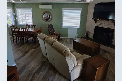 309 S Hazel St, Brookings, OR 97415 - Photo 21