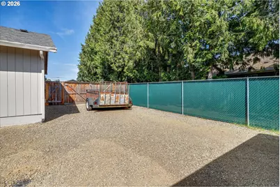 1144 N Pine St, Canby, OR 97013 - Photo 37