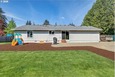 1144 N Pine St, Canby, OR 97013 - Photo 29