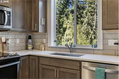 1675 NE Currin Creek Dr, Estacada, OR 97023 - Photo 17