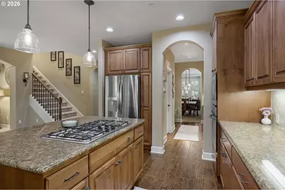 18262 SW Santoro Dr, Beaverton, OR 97007 - Photo 11