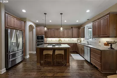 18262 SW Santoro Dr, Beaverton, OR 97007 - Photo 9