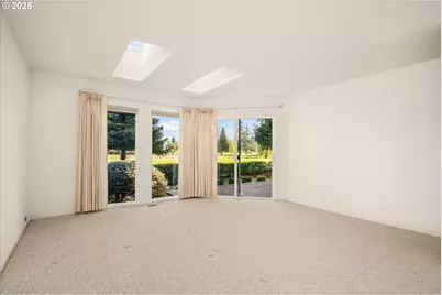 370 Magnolia Dr, Creswell, OR 97426 - Photo 21