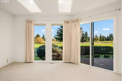 370 Magnolia Dr, Creswell, OR 97426 - Photo 19