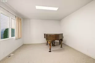 370 Magnolia Dr, Creswell, OR 97426 - Photo 29