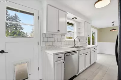 12306 SE 1st St, Vancouver, WA 98660 - Photo 17