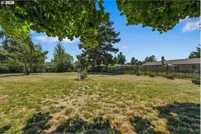1829 NE 23rd Ct, Hillsboro, OR 97124 - Photo 29