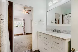 9224 SW 26th Ave, Portland, OR 97219 - Photo 11