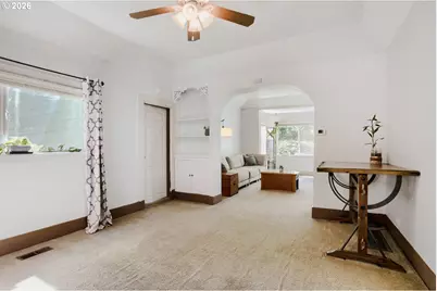 9224 SW 26th Ave, Portland, OR 97219 - Photo 15
