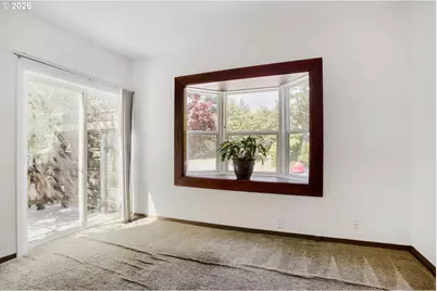 9224 SW 26th Ave, Portland, OR 97219 - Photo 5
