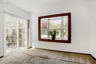 9224 SW 26th Ave, Portland, OR 97219 - Photo 5