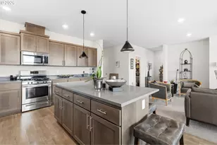 1429 Gladiola Dr, Junction City, OR 97448 - Photo 17