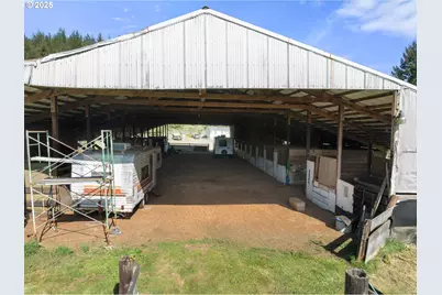 2475 S Smith River Rd, Reedsport, OR 97467 - Photo 33