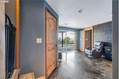 20700 SW Cherry Hill Rd, Sheridan, OR 97378 - Photo 21