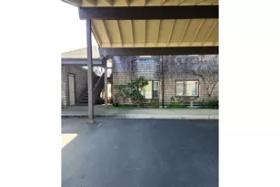 1040 Bay St, Florence, OR 97439 - Photo 5