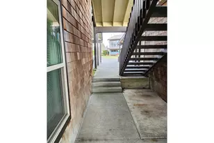 1040 Bay St, Florence, OR 97439 - Photo 37