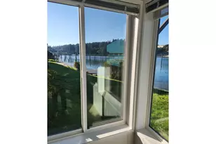 1040 Bay St, Florence, OR 97439 - Photo 15