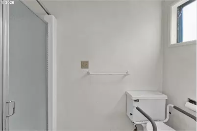 2495 Snelling Dr, Eugene, OR 97408 - Photo 29