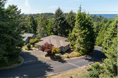 488 Lookout Dr, Gleneden Beach, OR 97388 - Photo 1