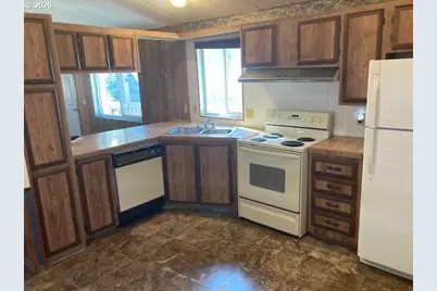 1809 26th St, La Grande, OR 97850 - Photo 7