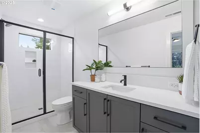 16901 Kara Ln, Lake Oswego, OR 97035 - Photo 39