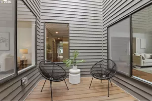 7104 SW Chapel Ln, Portland, OR 97223 - Photo 29