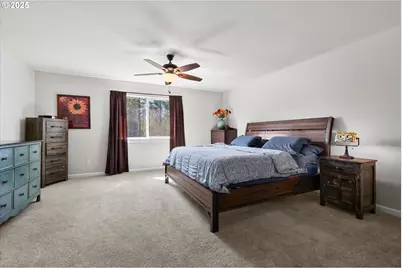 16245 Sparks Dr, La Pine, OR 97739 - Photo 11