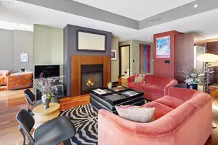 3570 S River Pkwy, Portland, OR 97239 - Photo 7