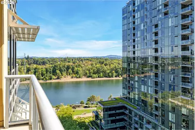 3570 S River Pkwy #1313, Portland, OR 97239 - Photo 15