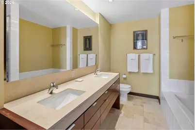 3570 S River Pkwy #1313, Portland, OR 97239 - Photo 21