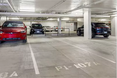 3570 S River Pkwy #1313, Portland, OR 97239 - Photo 27