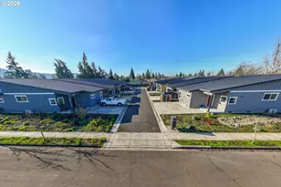 364 19th St, Springfield, OR 97477 - Photo 27