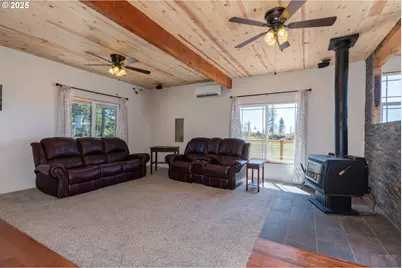 70392 Schumacher Rd, Rainier, OR 97048 - Photo 5