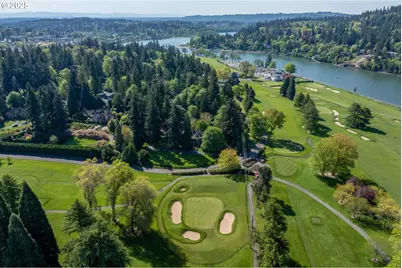 1500 SE Waverly Dr, Portland, OR 97222 - Photo 7