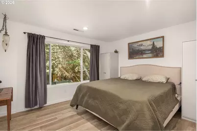 5098 NE Schoeler Cir, Hillsboro, OR 97124 - Photo 9