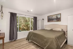 5098 NE Schoeler Cir, Hillsboro, OR 97124 - Photo 9