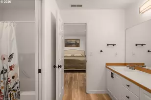 5098 NE Schoeler Cir, Hillsboro, OR 97124 - Photo 11