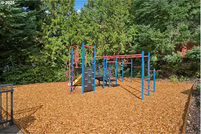 3850 Summerlinn Dr, West Linn, OR 97068 - Photo 39